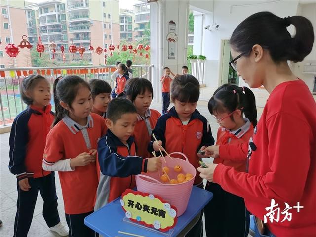 简单折纸：牛头折纸，简单折纸:牛头折纸教程（做花灯、猜灯谜……江门学子花样闹元宵）