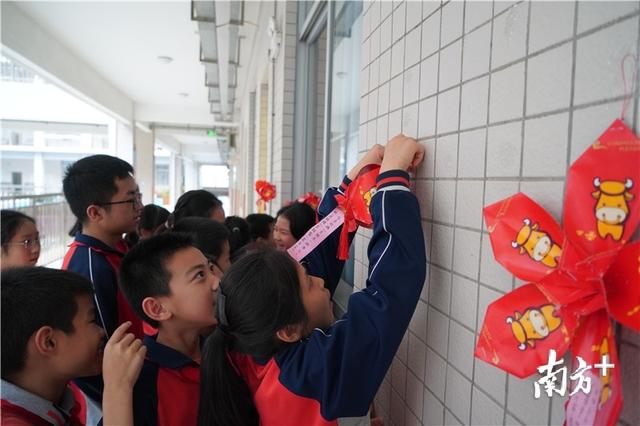 简单折纸：牛头折纸，简单折纸:牛头折纸教程（做花灯、猜灯谜……江门学子花样闹元宵）