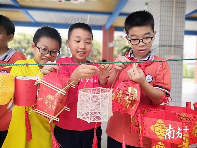 简单折纸：牛头折纸，简单折纸:牛头折纸教程（做花灯、猜灯谜……江门学子花样闹元宵）