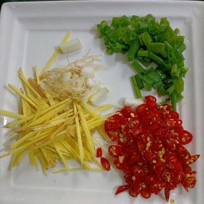 红烧武昌鱼的做法，红烧武昌鱼的做法 最正宗的做法（大厨教我的红烧鳊鱼的做法）