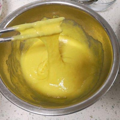 空气炸锅如何做蛋糕，如何用空气炸锅做戚风蛋糕（空气炸锅版纸杯蛋糕）