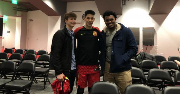 林书豪 哈佛大学，林书豪是考上哈佛大学的吗（一个美国亚裔的孤独抗争）