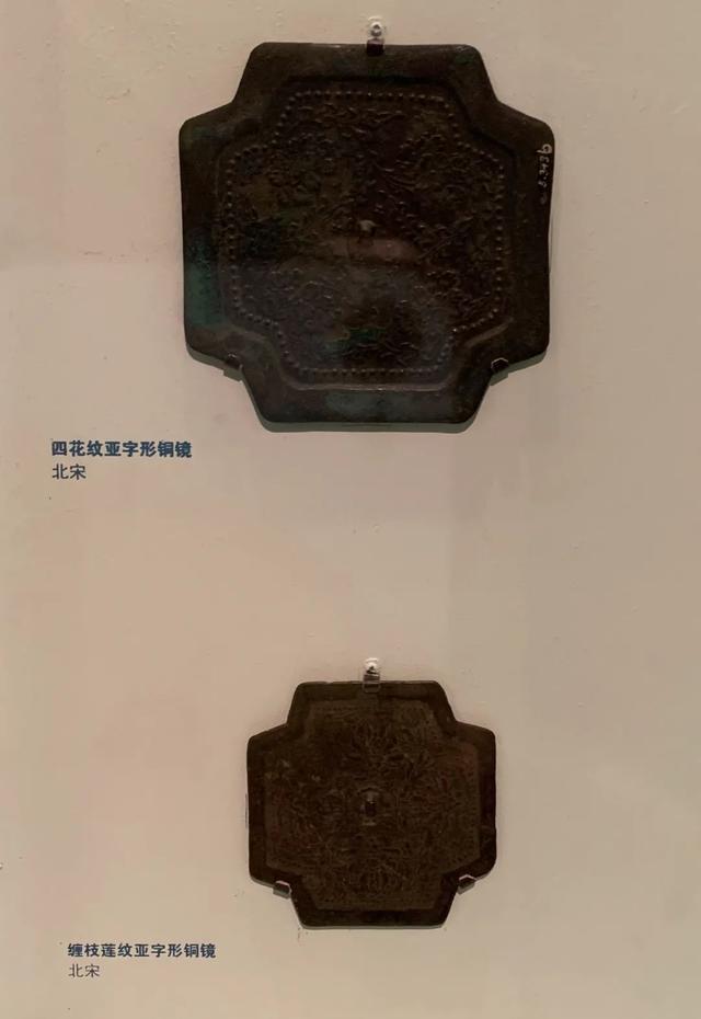 镜子唯美图片来啦！，镜子图片唯美图片素材（镜子的背影 岁月的千秋）