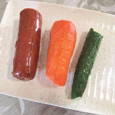 学做寿司的步骤，怎么样做寿司的过程窍门（最简单的的寿司做法）