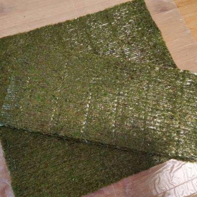 学做寿司的步骤，怎么样做寿司的过程窍门（最简单的的寿司做法）