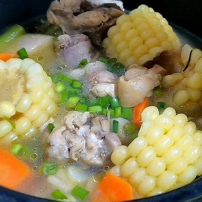 玉米煲鸡汤如何做，这道甜玉米鸡汤，看一遍就会