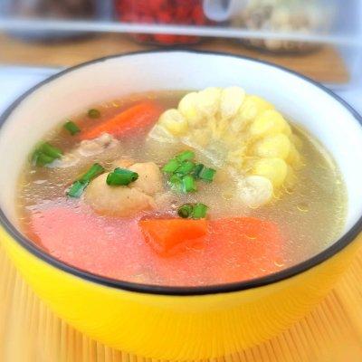 玉米煲鸡汤如何做，这道甜玉米鸡汤，看一遍就会