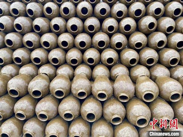 绍兴酒是什么酒，绍兴黄酒排名前十名（绍兴酒成中欧地理标志产品）