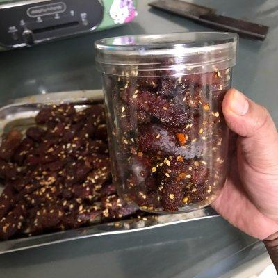 如何做麻辣条，自己做麻辣条怎么做（好吃到流泪的麻辣牛肉条）