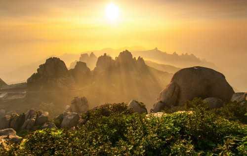 春天是什么样的，春天是什么模样仿写一段话（青未了，山里的春天）