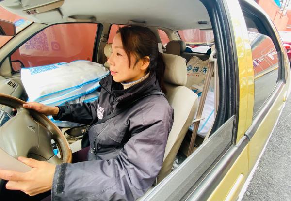 《磨刀石一般买多少目》，在线新经济下的“她”（磨刀石一般是多少目）