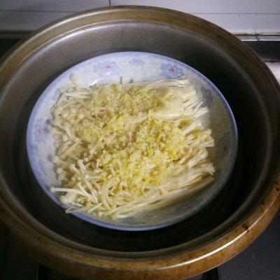 金针菇煮多久才熟，金针菇一般要煮几分钟（简单易做的蒜蓉金针菇）