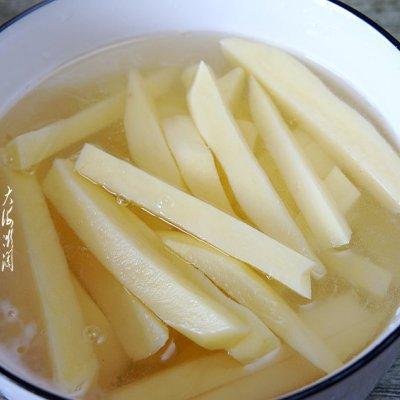 怎么做烤薯条最好吃，孩子爱吃的薯条自己做