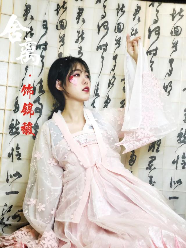 剧本杀店一个月可以赚多少，为什么现在的年轻人都喜欢剧本杀（开店月均营业额20万）