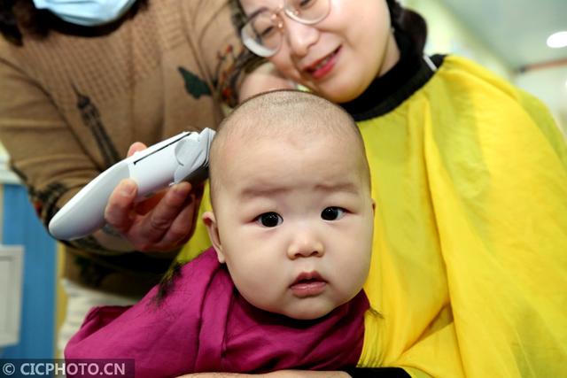 二月初二龙抬头理发，2020年2月理发吉日时间（农历二月二，龙抬头，您剃了吗）