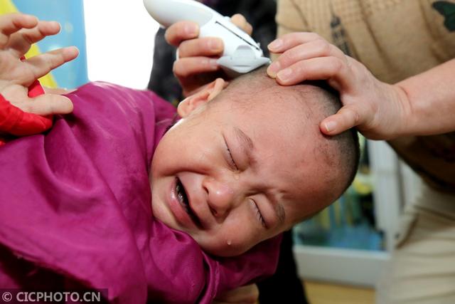 二月初二龙抬头理发，2020年2月理发吉日时间（农历二月二，龙抬头，您剃了吗）