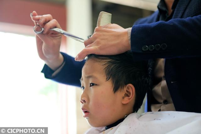 二月初二龙抬头理发，2020年2月理发吉日时间（农历二月二，龙抬头，您剃了吗）