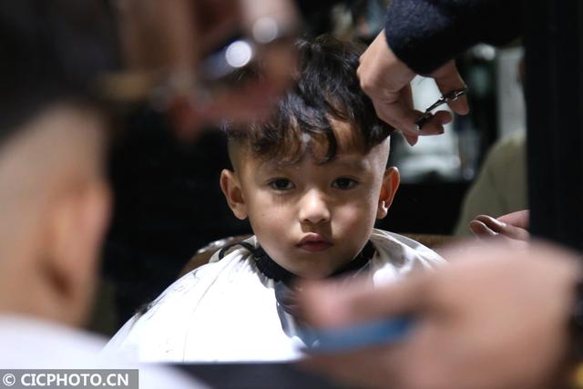 二月初二龙抬头理发，2020年2月理发吉日时间（农历二月二，龙抬头，您剃了吗）