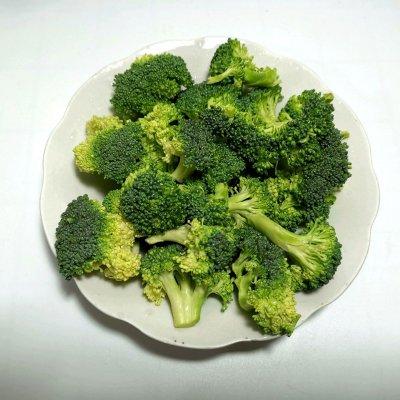 沙拉菜有几种蔬菜，沙拉菜有几种蔬菜图片（#321沙拉日#减肥甩脂离不开蔬菜沙拉）