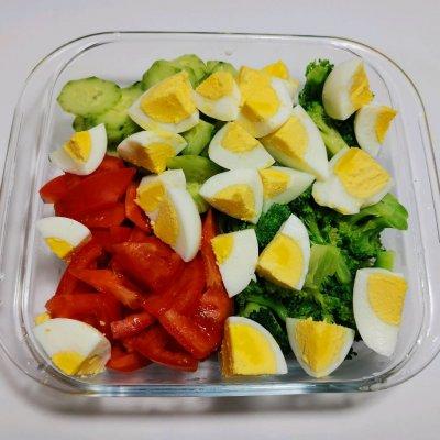 沙拉菜有几种蔬菜，沙拉菜有几种蔬菜图片（#321沙拉日#减肥甩脂离不开蔬菜沙拉）