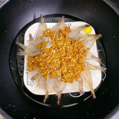 大虾粉丝蒜蓉做法，蒜蓉粉丝大虾的做法（做出的蒜蓉粉丝蒸虾越吃越香）