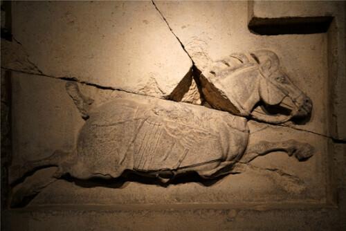 买一万的理财赎回九千份额，为啥理财产品赎回比本金还少（从玄武门之变到贞观之治）