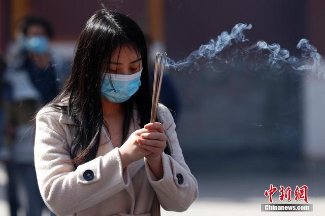 雍和宫烧香，雍和宫下午去上香好吗（北京雍和宫恢复开放）