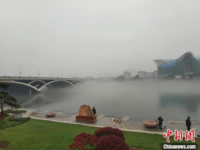 桂林山水风景图片(桂林十大美景)插图