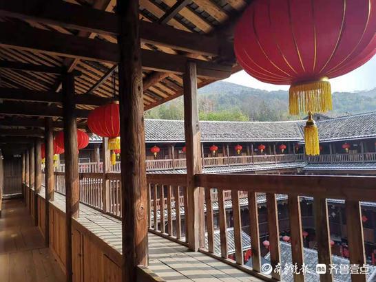 永定土楼在哪里，南靖土楼和永定土楼哪个好玩（世界文化遗产——福建永定土楼）