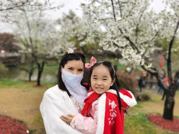 共青城都市网官网，共青城都市网官网招聘（樱花烂漫时，市民游客以裳会友）