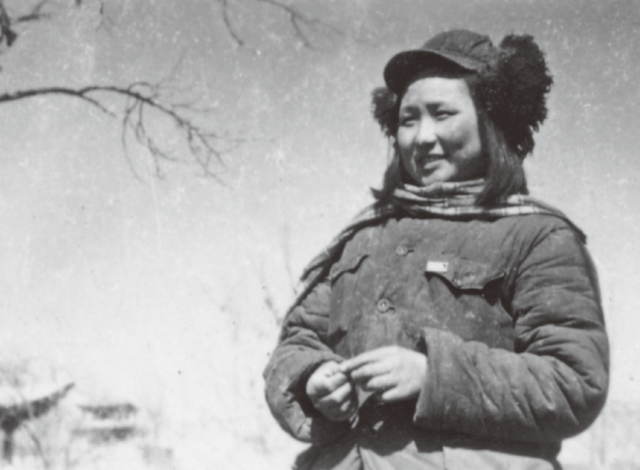 兰花花歌词，兰花花歌曲陕北民歌原唱（10岁被爱国将领父亲送到延安）