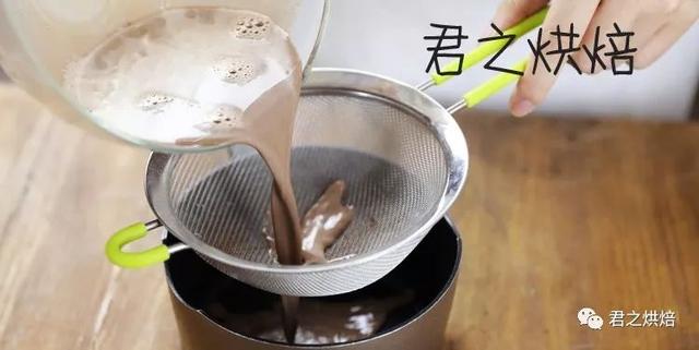 巧克力奶油怎么做，做巧克力奶油用什么巧克力（住嘴，我不能再吃了）