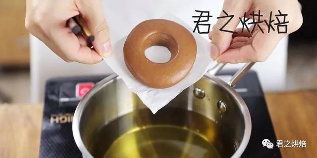 巧克力奶油怎么做，做巧克力奶油用什么巧克力（住嘴，我不能再吃了）