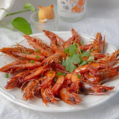 红烧虾怎么做好吃又简单，红烧虾怎么做好吃又简单仁（吃一次就上瘾的吮指红烧大虾）