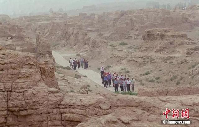 新疆平均海拔多少，新疆平均海拔多少高（这，就是新疆！）