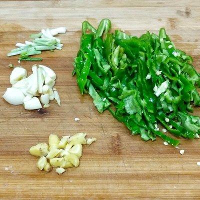 没有肉的青椒肉丝，青椒肉丝没有酱油能做吗（家常菜青椒肉丝~肉质嫩滑不柴）