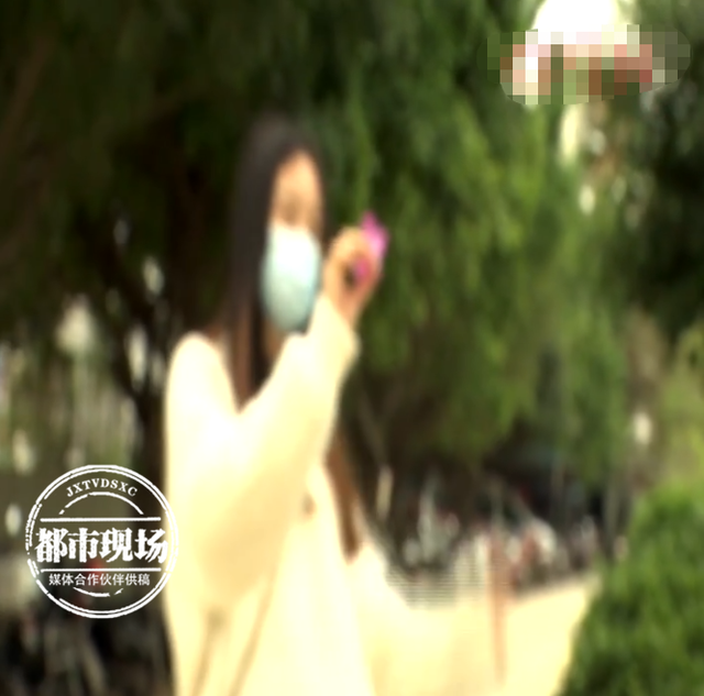 桃花癫有哪些危害，桃花癫是花痴吗（婚前女子逢人就夸自己老公帅）