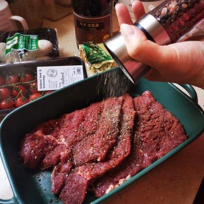 菲力牛排怎么煎，该煎几分钟（鲜嫩多汁的红酒菲力牛排就这么做）