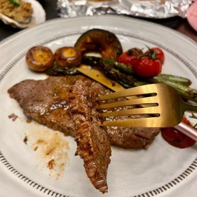 菲力牛排怎么煎，该煎几分钟（鲜嫩多汁的红酒菲力牛排就这么做）