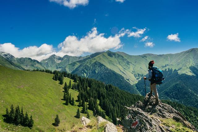 登山跑的正确姿势，登山跑可以起到什么效果（登山的这些正确姿势）