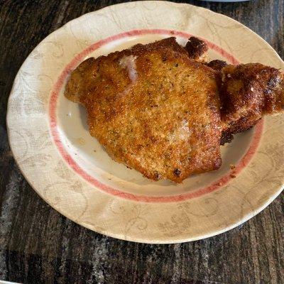 煎猪排饭的做法，煎猪排饭的做法窍门（学会这道美味的独门独户猪扒饭）