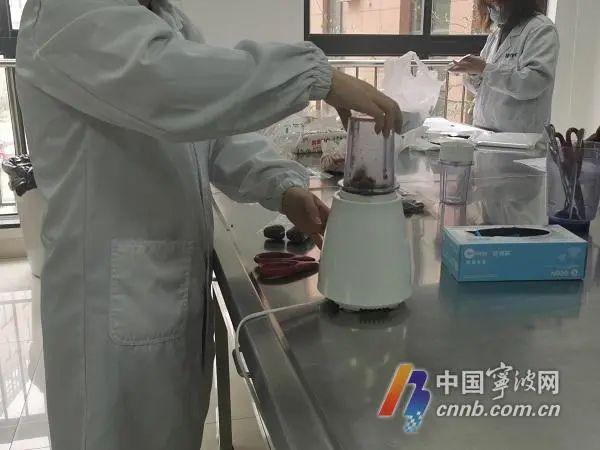 红枣可以补血吗，红枣能补血吗（宁波市质检院食品检测中心做了个实验）