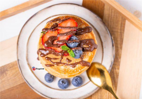 四种松饼的做法，四种松饼的做法视频（这样的脆脆酱香甜软松饼）