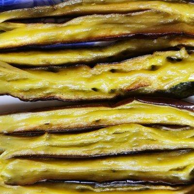 蒜茄子的做法，红烧蒜香茄子的家常做法（蒜蓉茄子好吃下饭的小秘诀）