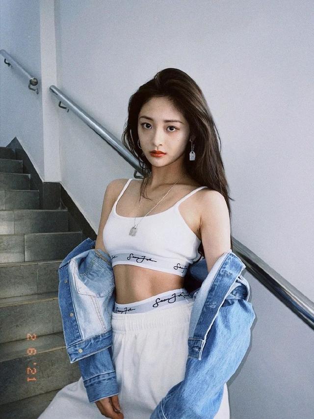 abg是什么意思，abg是什么意思网络用语（穿得像她们这么辣）