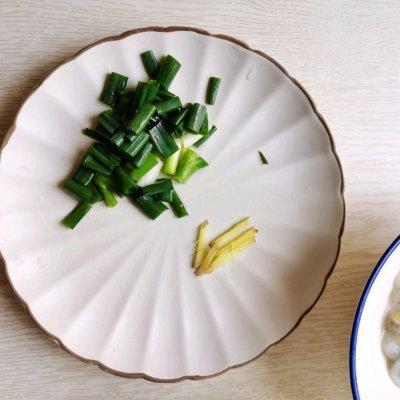 炒虾仁怎么炒好吃，炒虾仁怎么炒好吃又嫩（虾仁炒鸡蛋怎么做好吃又简单）