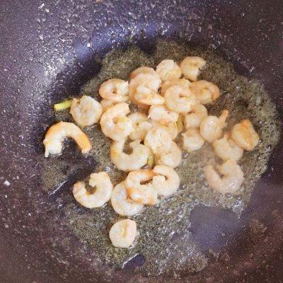 炒虾仁怎么炒好吃，炒虾仁怎么炒好吃又嫩（虾仁炒鸡蛋怎么做好吃又简单）
