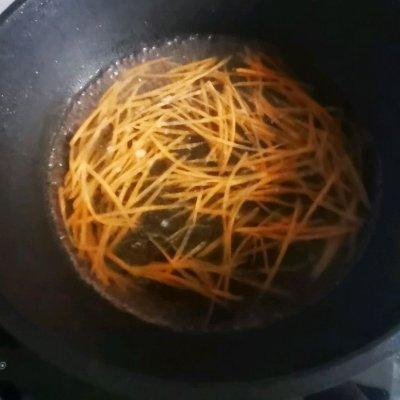 金针菇焯水几分钟，金针菇蒸几分钟熟（轻拌金针菇的经典做法）