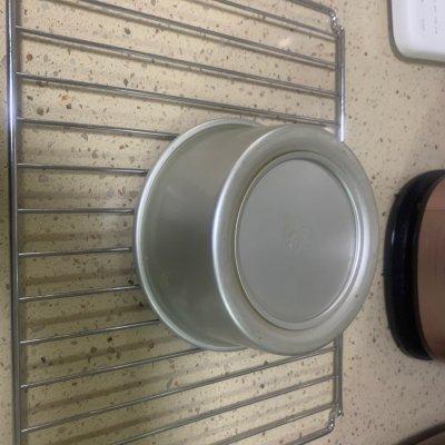 六寸的戚风蛋糕的配比比例，戚风6寸蛋糕配方下厨房（新手简易六寸抹茶戚风蛋糕）