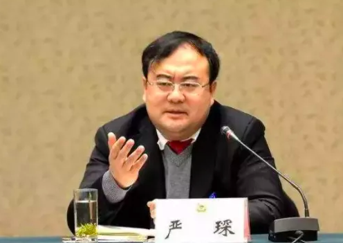 徽商银行是国企还是私企，想知道徽商银行是国企吗（安徽同日调整三国企“一把手”）